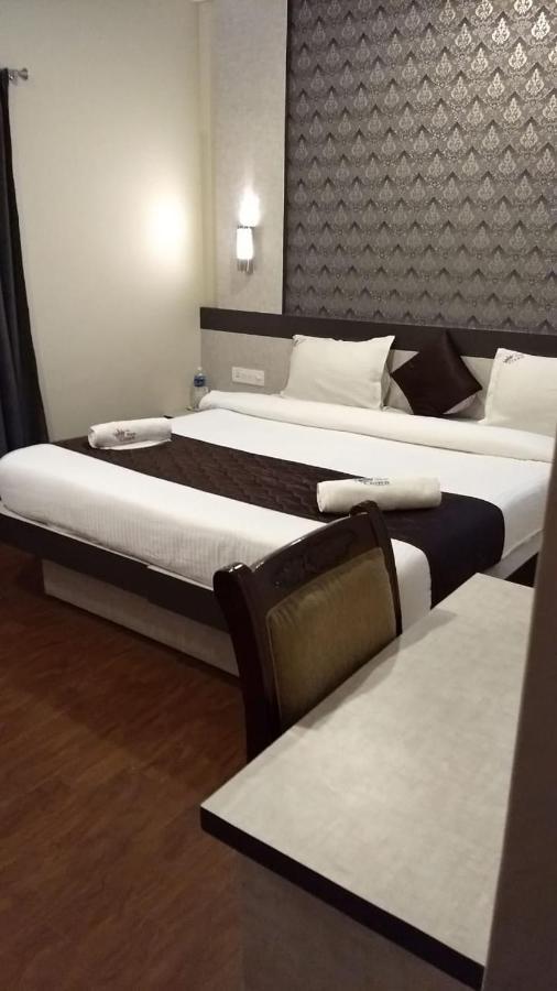 The Majestic Crown Hotel Ooty Ngoại thất bức ảnh