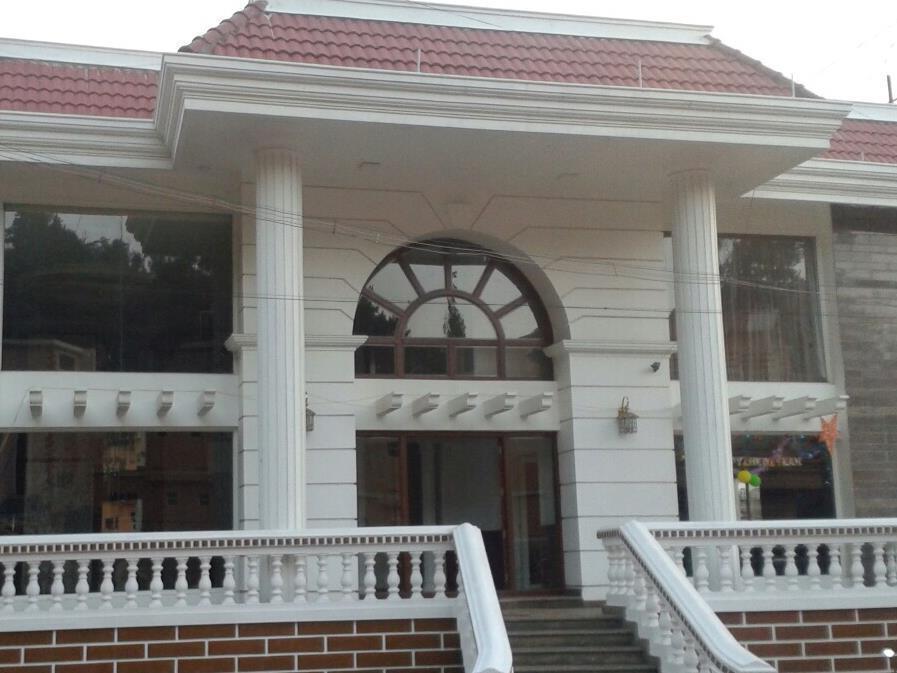 The Majestic Crown Hotel Ooty Ngoại thất bức ảnh