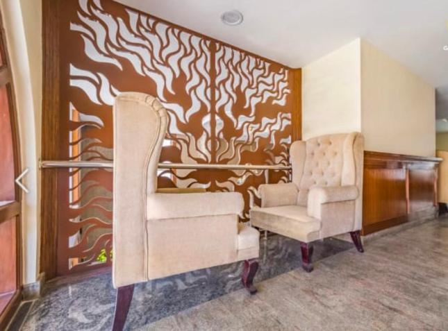 The Majestic Crown Hotel Ooty Ngoại thất bức ảnh
